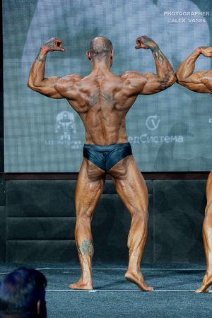 CLASSIC  PHYSIQUE новички